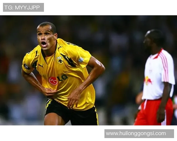 足球之神：从传奇球星到世界足坛的永恒符号